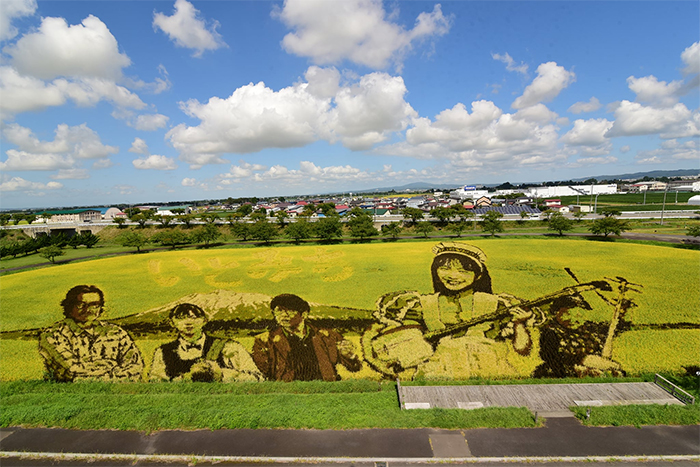 rice paddy art inakadate japan 2021