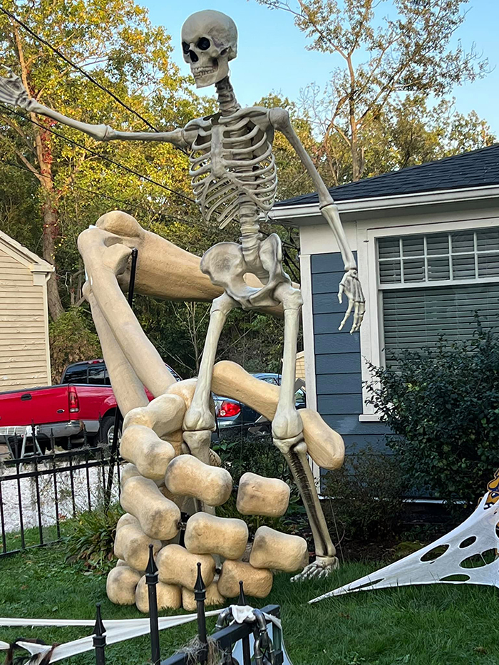 alan perkins giant skeleton diy halloween decoration