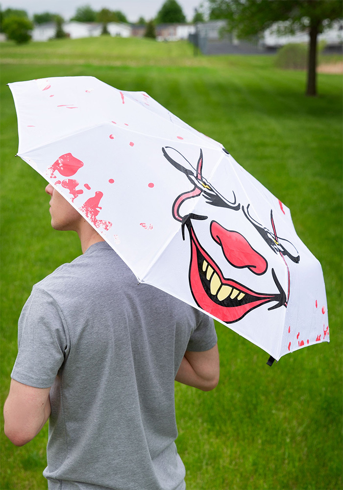 color-changing pennywise umbrella it-inspired