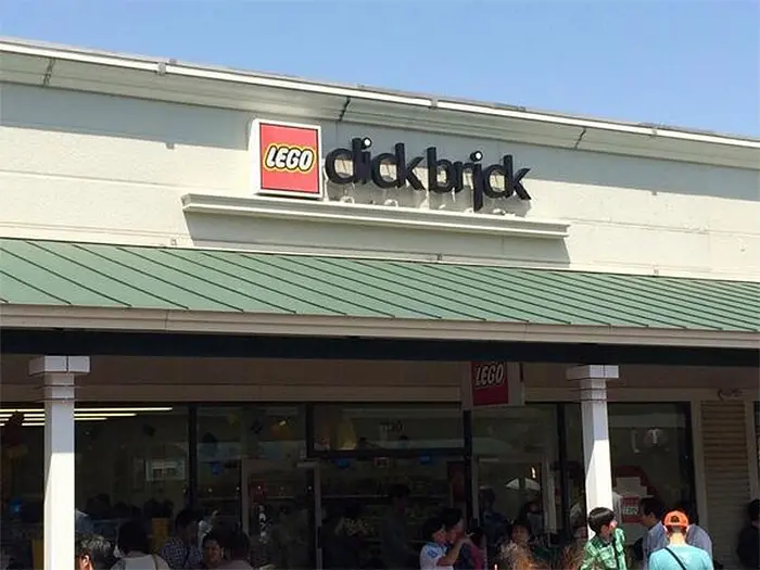 letter-spacing fails lego click brick